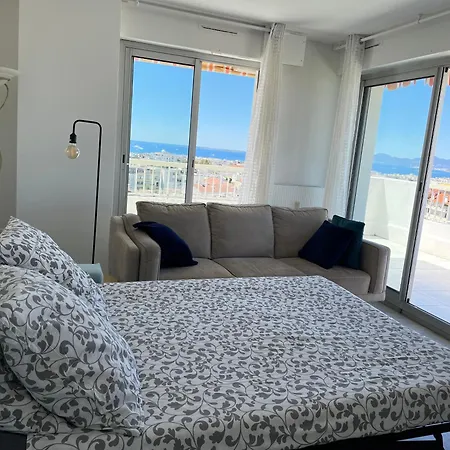 Fireworks View - 6 Persons *