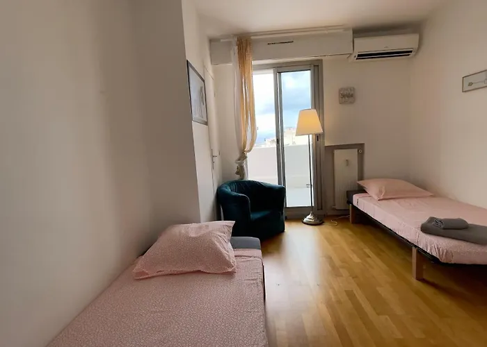 Fireworks View - 6 Persons Apartment Antibes